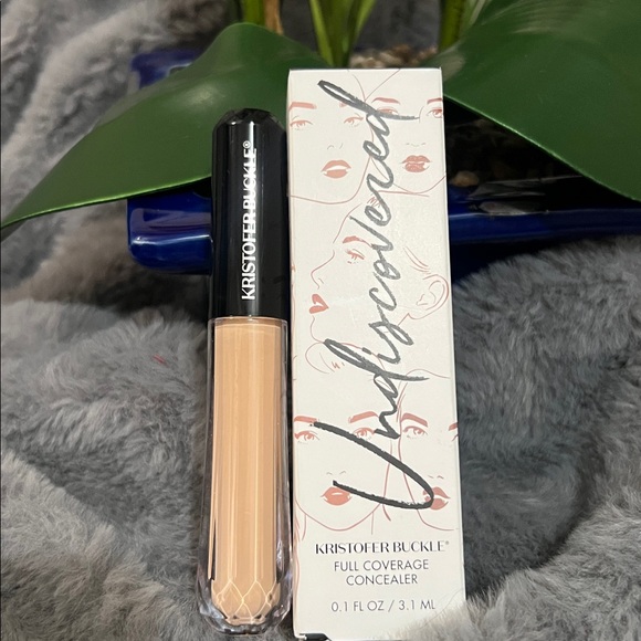 kristofer buckle Other - 💝 Kristofer Buckle Undiscovered Full Coverage Concealer NEW
